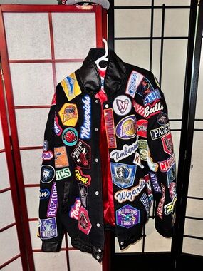 Authentic JEFF HAMILTON x NBA chenille Patchwork Bomber Jacket (Matching hat)